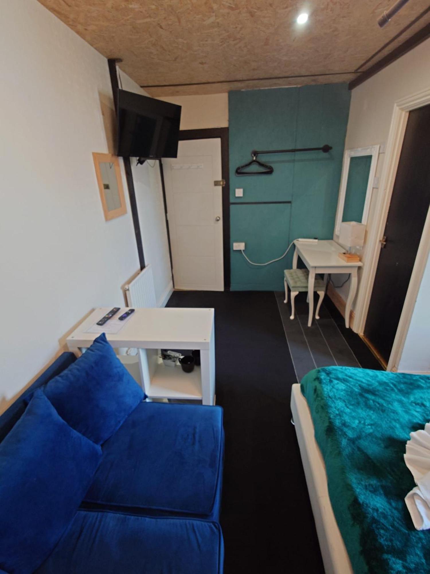 Harriette'S Guest House Blackpool Exterior photo